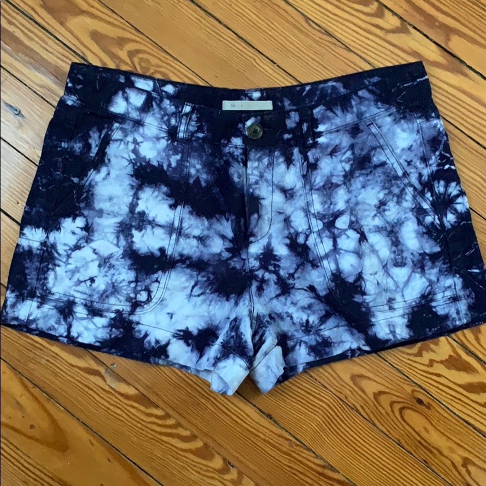 Gap Shorts